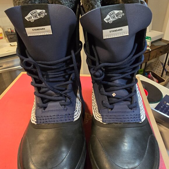 Vans Standard Snow MTE Winter Boots WATERPROOF VN000D2DYA6 MENS 10 BLACK/NAVY - Picture 4 of 14